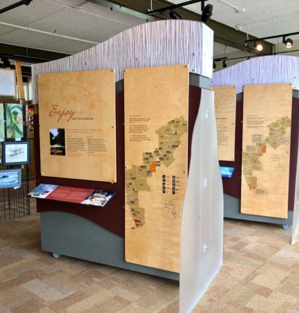 DiscoveryCenterKiosk