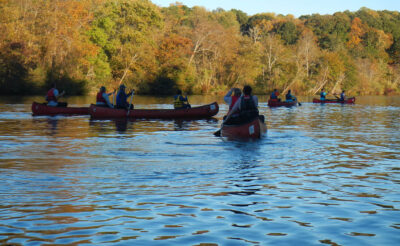 650 x 400 Canoe Fall Image