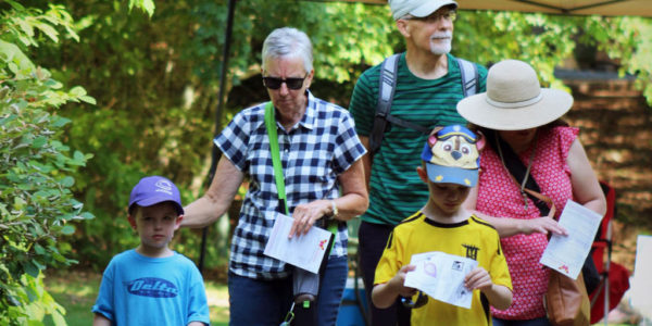 Membership for 2 named adults & up to 4 children
 4 guest passes ($60 value)
 Bring a FREE guest on each visit
 4 festival tickets (Butterfly Festival & Halloween Hikes only)
 Advanced registration and discounts for award-winning Camp Kingfisher