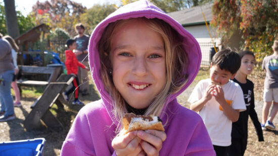 Winter Break Camp Kingfisher Winter Break Camp: December 22-24
(camp will close at 1PM on Dec. 24)
Member: $246
Non-member: $290
7 camper minimum required by December 13 to run