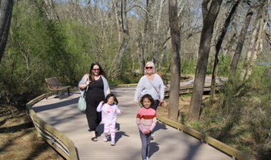 Take a peaceful stroll along the trails and boardwalks and enjoy the beauty of the quiet, winter river — perfect for spotting birds and crisp seasonal scenery.